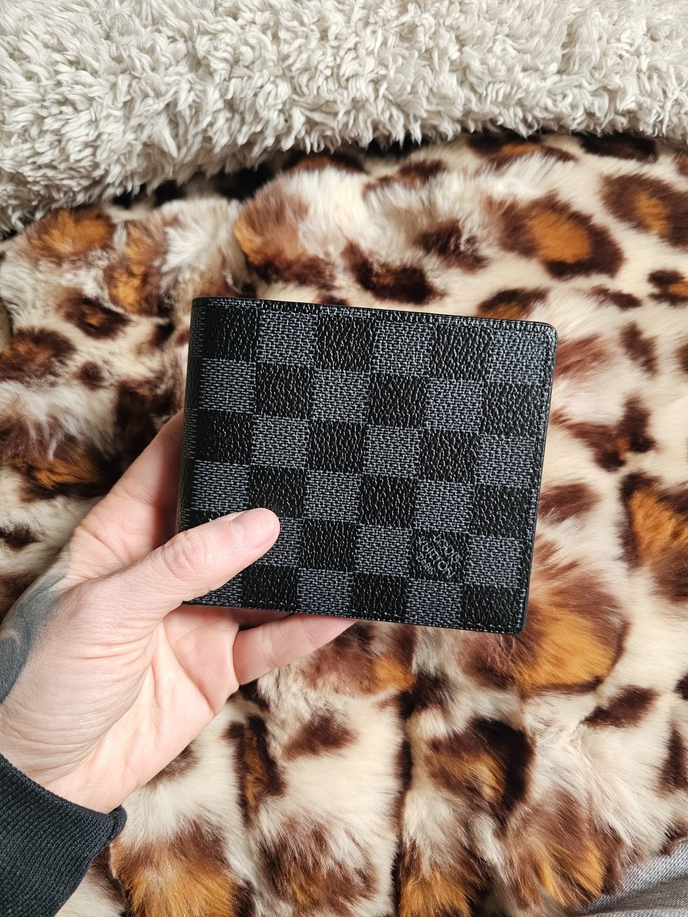 Men's Black Check Bi-Fold Wallet